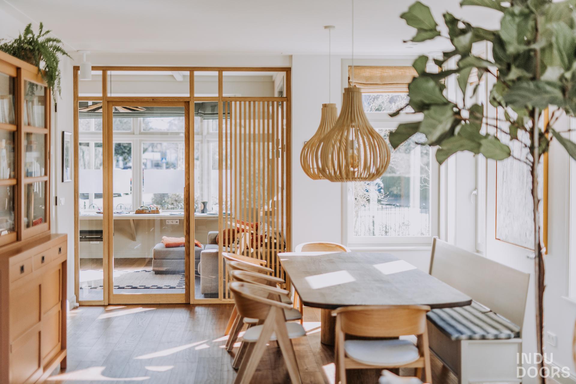 Geluiddempende glazen wand van Indu Doors®