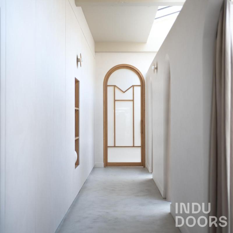 Indu Doors getoogde eiken binnendeur met kozijn