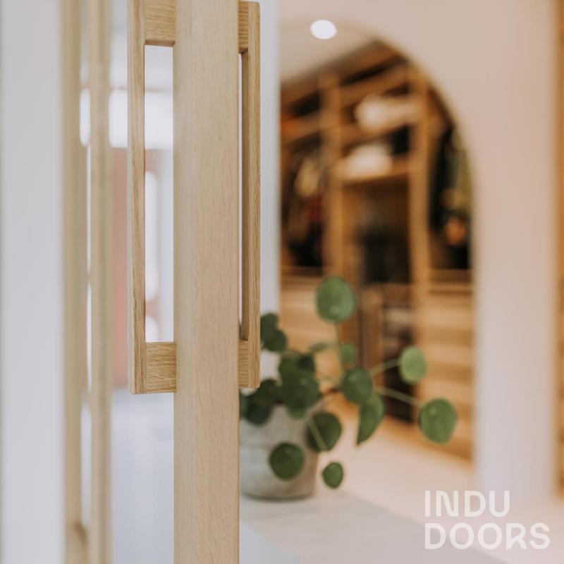 Eikenhouten binnendeur met glas van InduDoors